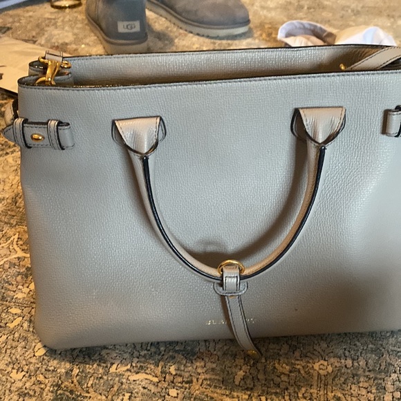 Gray purse 100 percent authentic lightly used - Picture 3 of 8